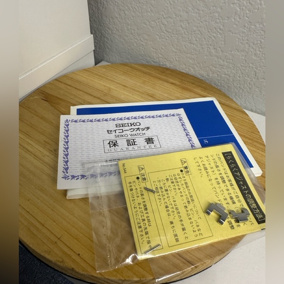 Seiko Lukia solar watch - Picture 11 of 14